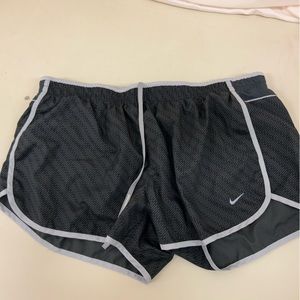 Women’s XL nike dry-fit athletic shorts